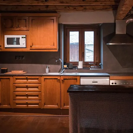 Casa Bernat Tatil Evi Isil